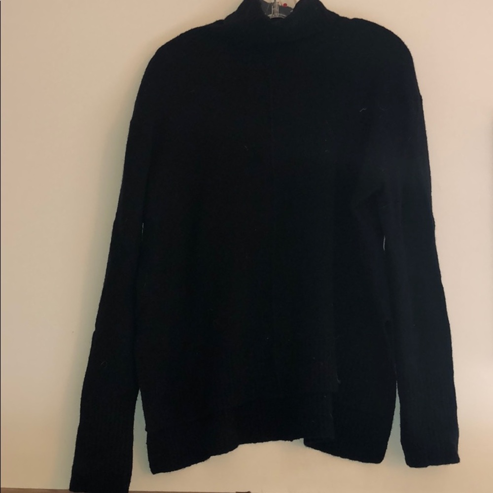 Athleta Sweater